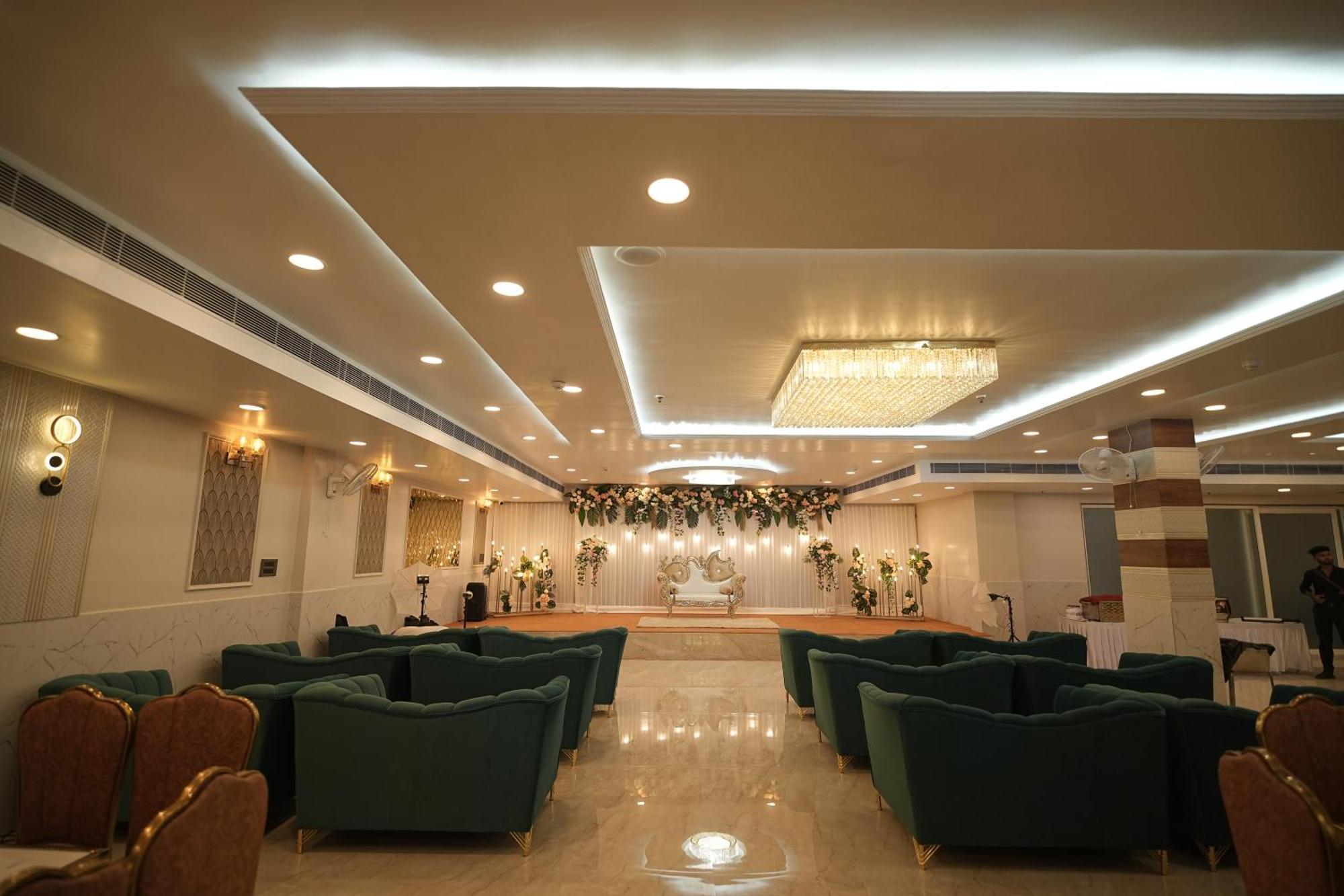 The Grand Oasis Hotel & Resort Greater Noida Ngoại thất bức ảnh